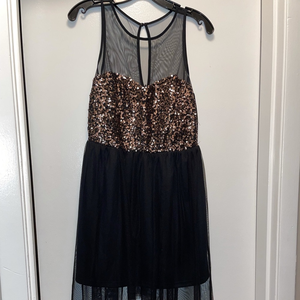 Black medium cocktail dress